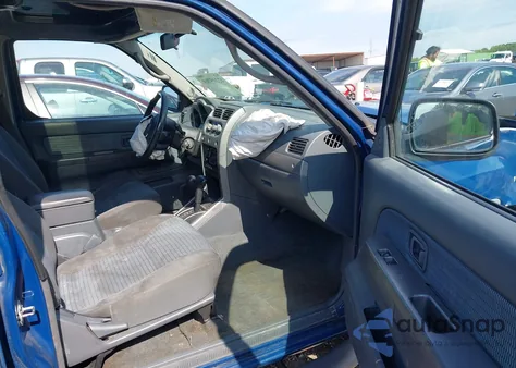 2002 Nissan Xterra Se из США, поврежденный, VIN 5N1ED28Y22C547008